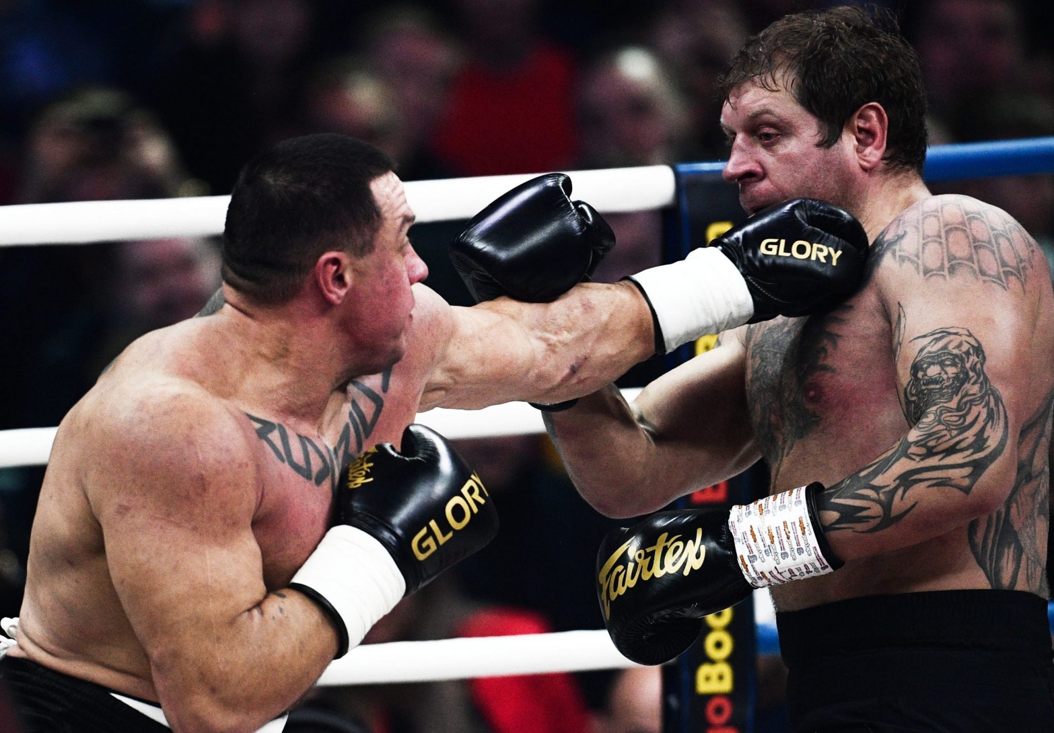 Бои самцов повлияли на эволюционное развитие кисти человека