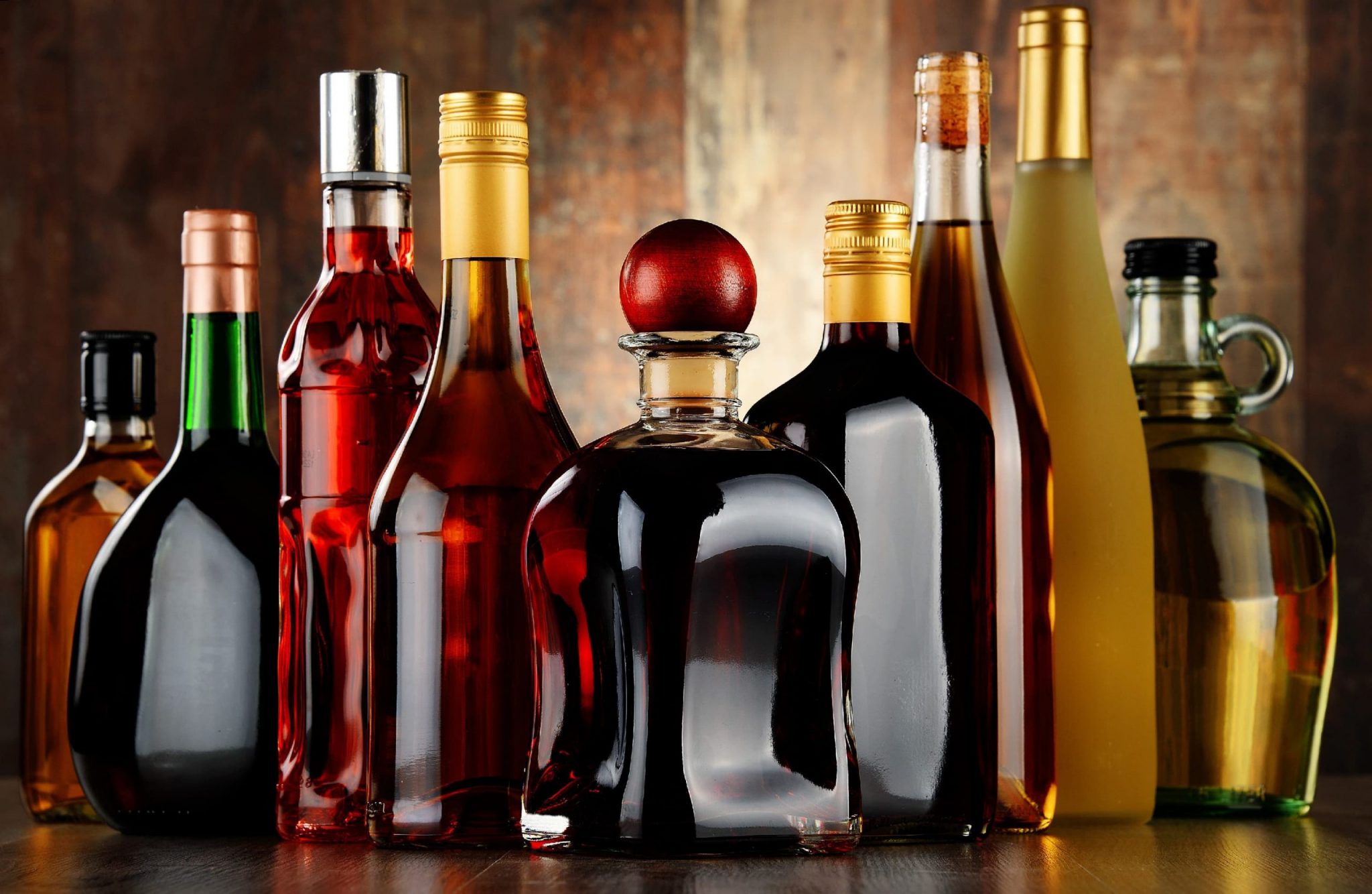 Почему не рекомендуется употреблять алкоголь во время диеты